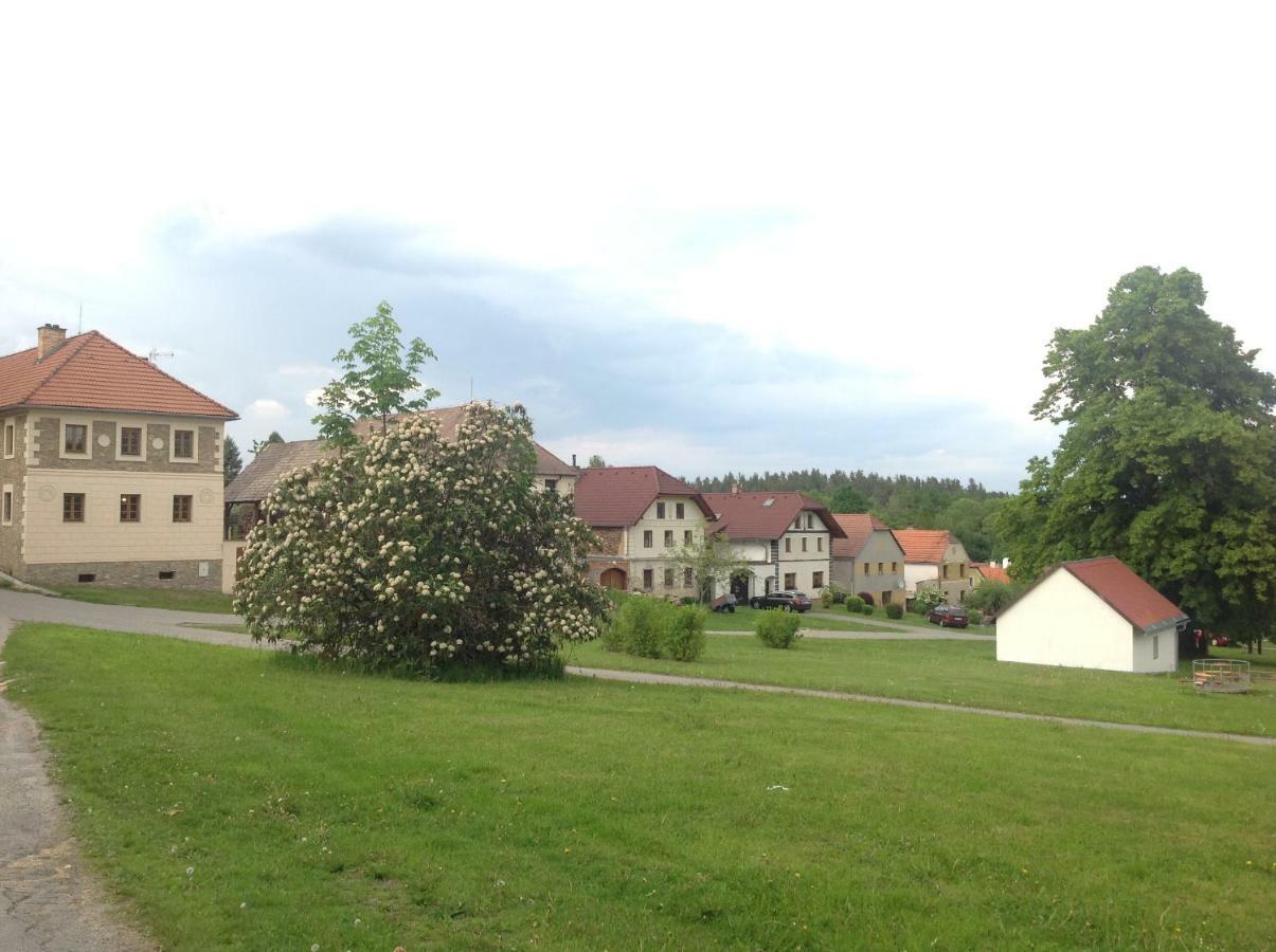 Apartman Na Vrsku Klenovice  Bagian luar foto